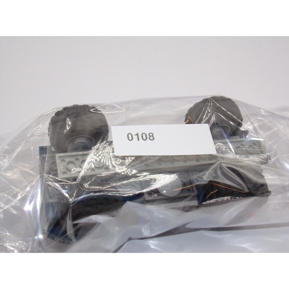 LEGO Marvel Super Heroes Loki's Cosmic Cube Escape Set 6867 Vehicle Incomplete - Picture 5 of 5